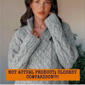 Pink Lily grey cable knit zip up cropped sweater medium